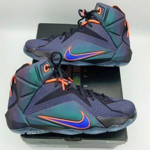 Nike LeBron 12 GS Basketball Shoes Sz 5.5Y